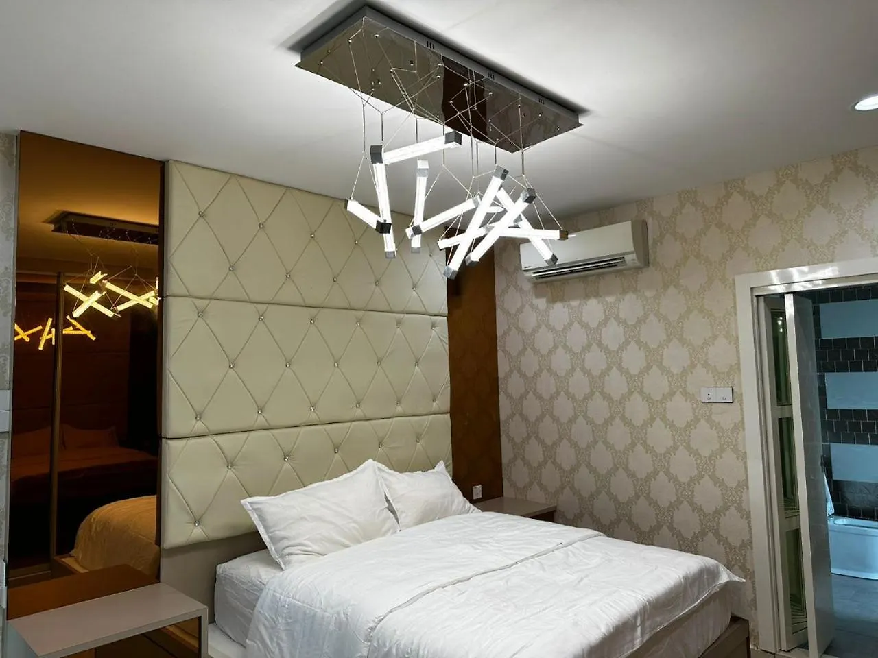 Mansion One11-16 Georgetown Apartment George Town